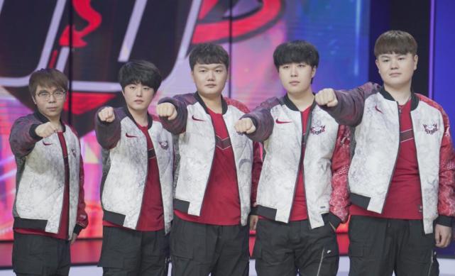 疑透露出米 疑透露出米