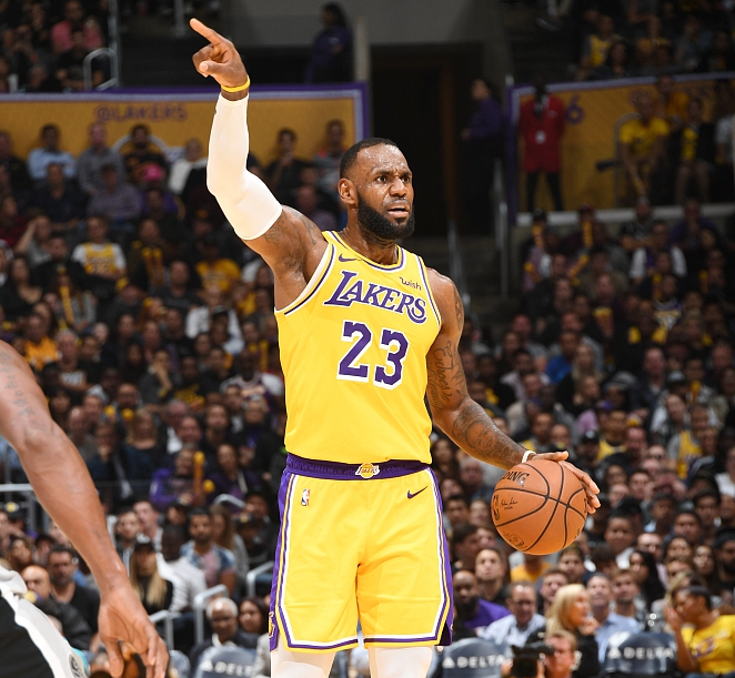 伯纳乌的聚 伯纳乌的聚