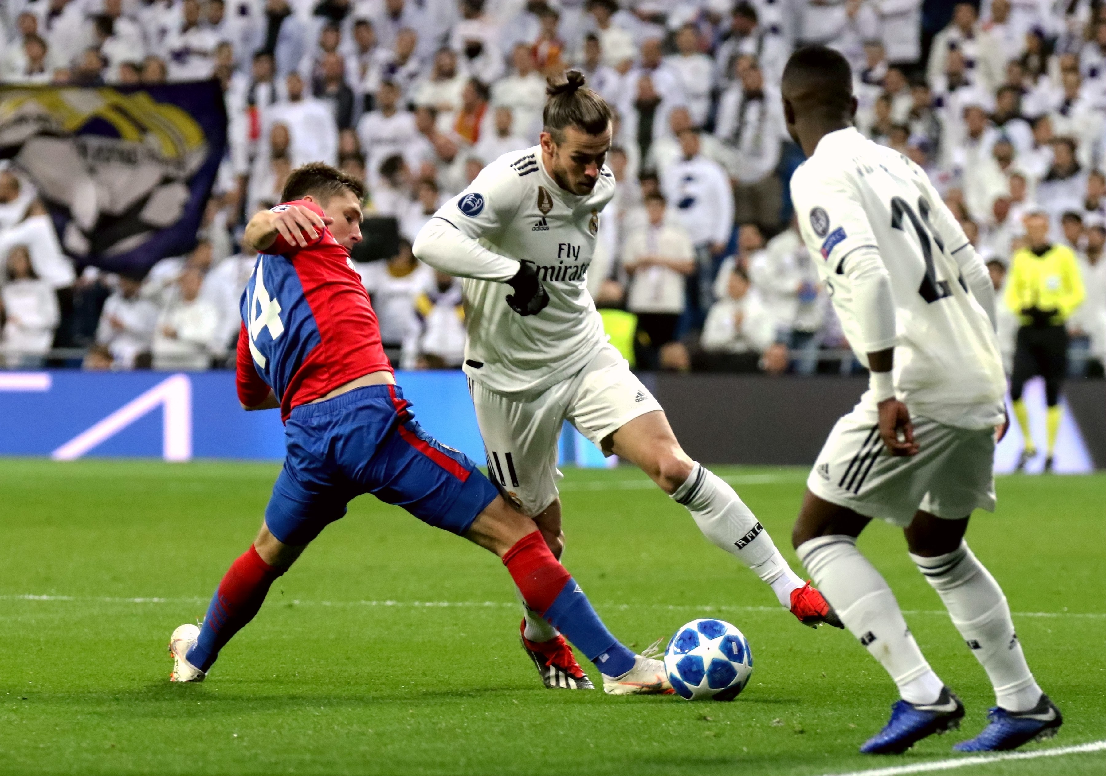 连续强强对 连续强强对