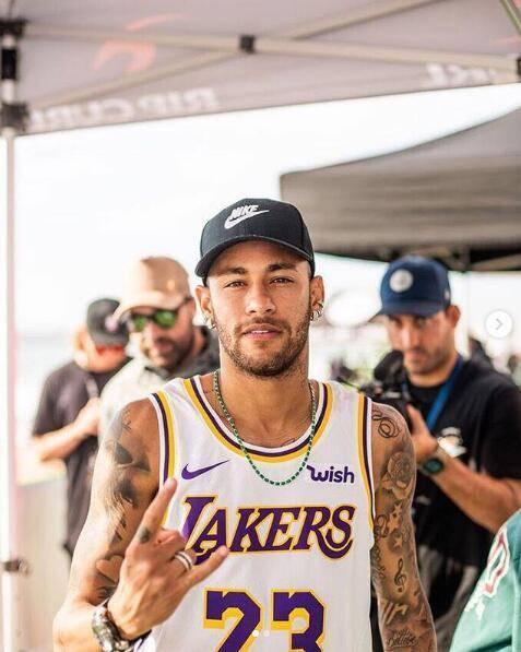 ay